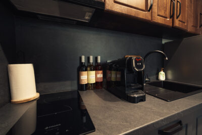 Mirror Lake Apartment